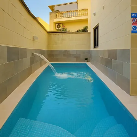 بيت للعطل Swimming Pool 3 Bedroom With Private Pool Sea View Ramla Bay